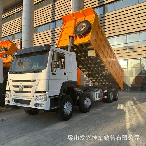 跨境供應howo前四后八自卸翻斗車渣土車8*4國三豪沃自卸車
